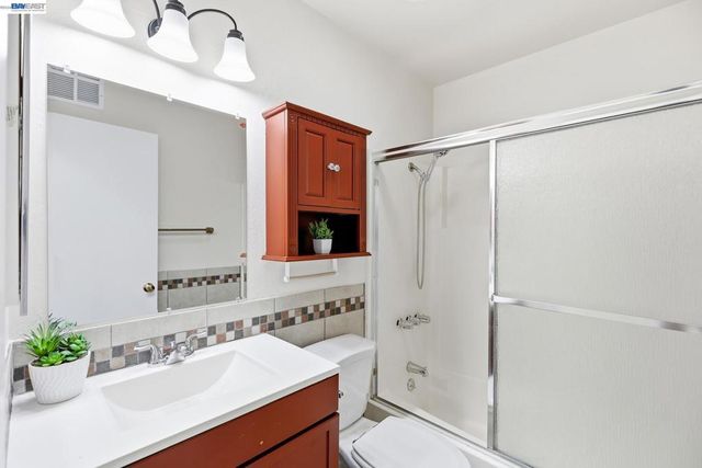 4610 Granada Way, Union City, CA 94587