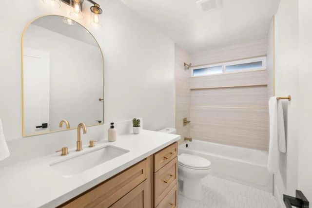 12226 Casero Court, San Diego, CA 92128