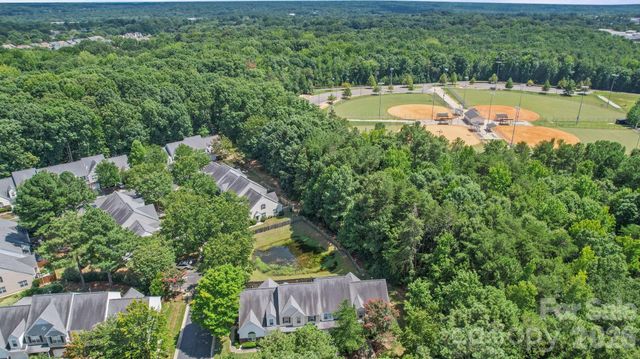 9720 Mattforest Circle, Charlotte, NC 28277