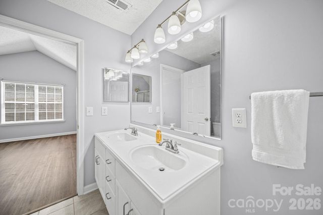 9720 Mattforest Circle, Charlotte, NC 28277