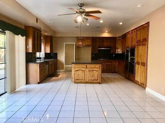 18791 Pinto, Santa Ana, CA 92705