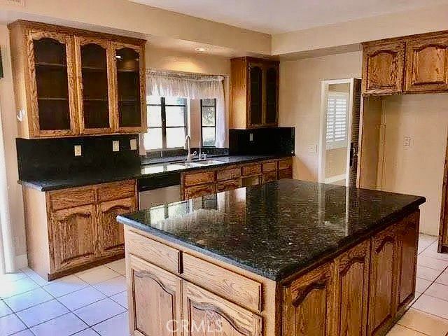 18791 Pinto, Santa Ana, CA 92705