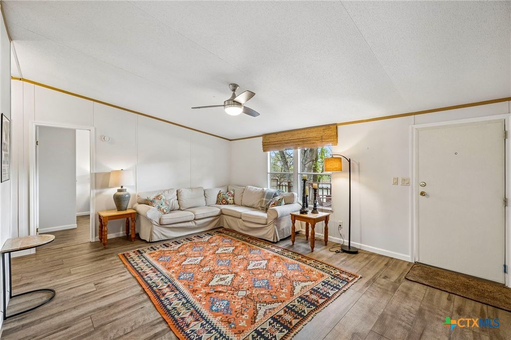 Image 27 of property listing at 344 Shangrila Lane, New Braunfels, TX 78130