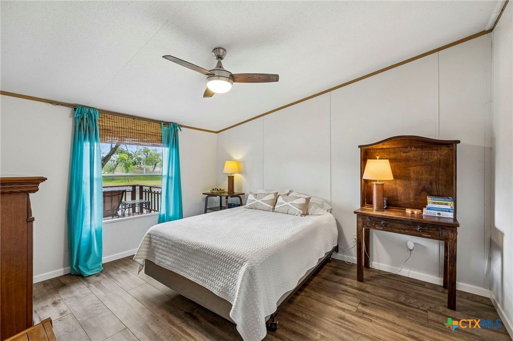 Image 32 of property listing at 344 Shangrila Lane, New Braunfels, TX 78130