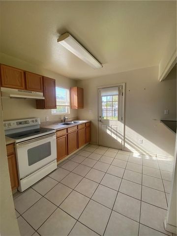 1309 Dewitt St, Corpus Christi, TX 78418