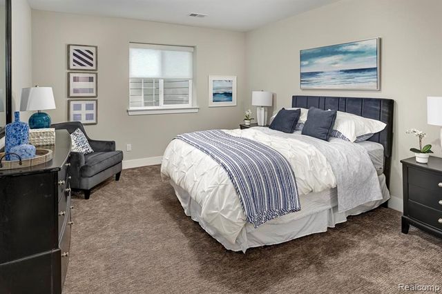 3102 Rose Lane, West Bloomfield, MI 48324