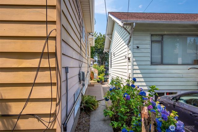 1754 S Horton Street, Seattle, WA 98144