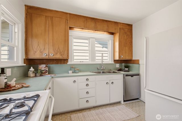 1754 S Horton Street, Seattle, WA 98144