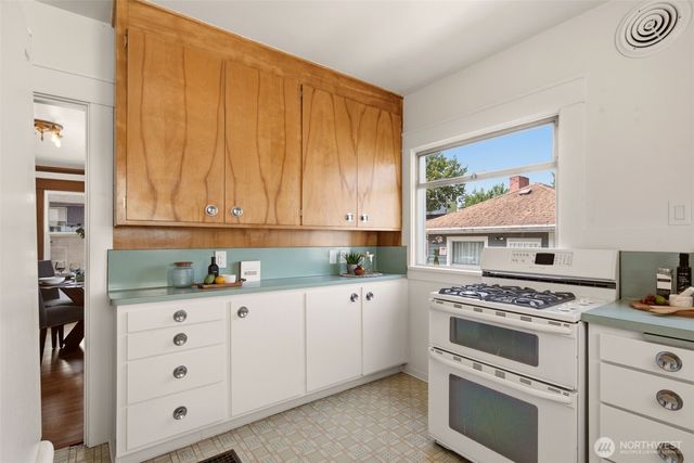 1754 S Horton Street, Seattle, WA 98144