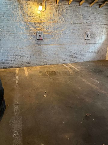 117 W Frederick St Apt 2, Staunton, VA 24401