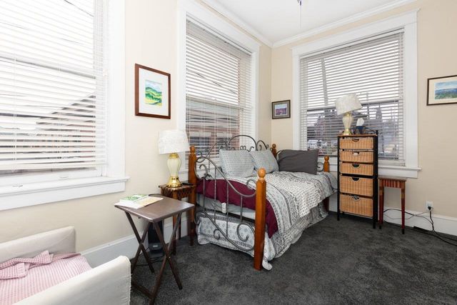 117 W Frederick St Apt 2, Staunton, VA 24401