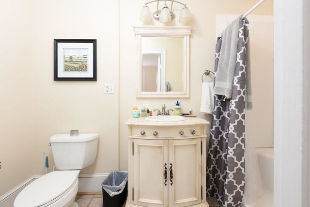 117 W Frederick St Apt 2, Staunton, VA 24401