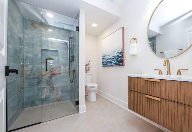 2566 Creekwood Terrace, Decatur, GA 30030