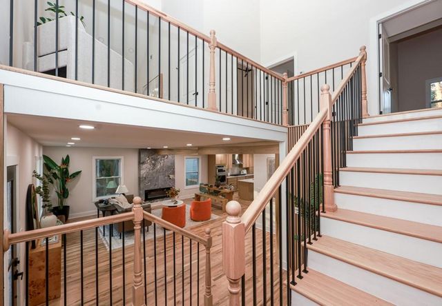 2566 Creekwood Terrace, Decatur, GA 30030