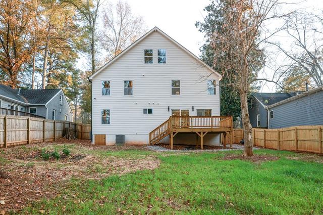 2566 Creekwood Terrace, Decatur, GA 30030