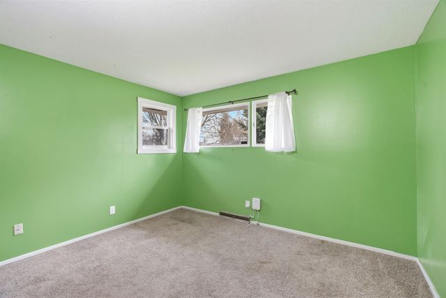 3437 W Taft Dr, Spokane, WA 99208