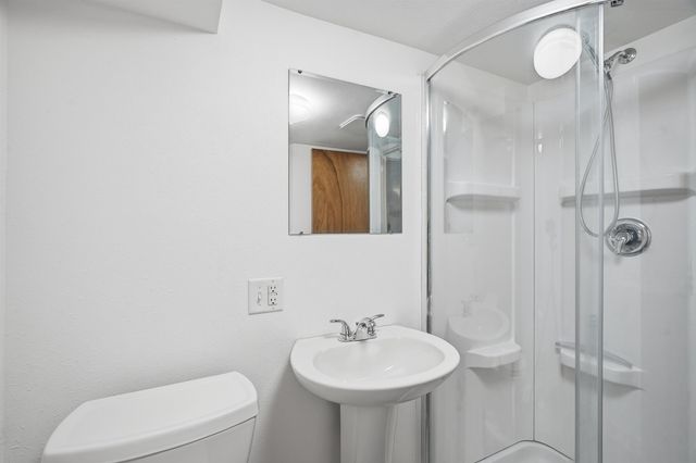 3437 W Taft Dr, Spokane, WA 99208