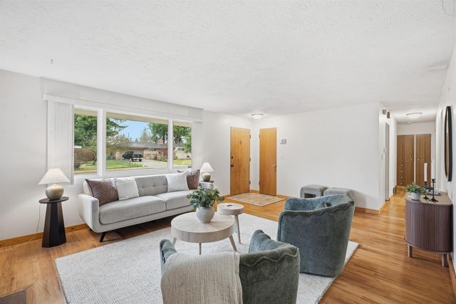 3437 W Taft Dr, Spokane, WA 99208