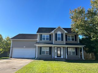 100 Dover E Court, Sanford, NC 27332