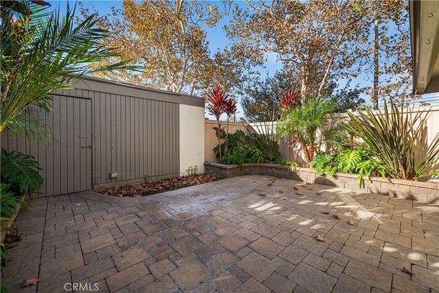 9658 Bloomfield Avenue, Cypress, CA 90630