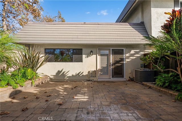 9658 Bloomfield Avenue, Cypress, CA 90630