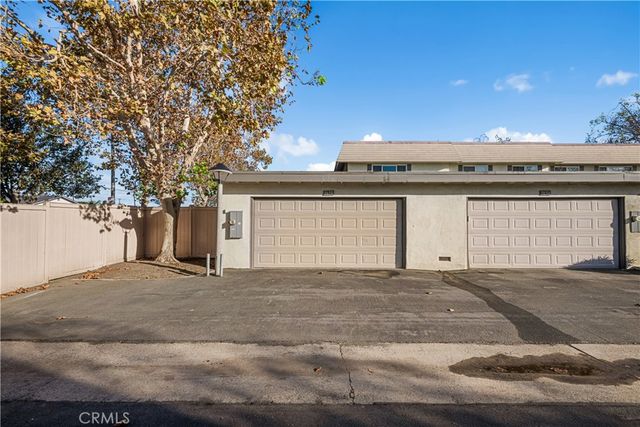9658 Bloomfield Avenue, Cypress, CA 90630