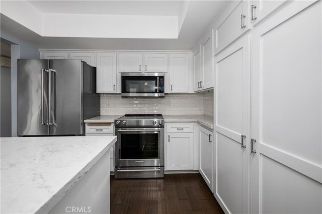 9658 Bloomfield Avenue, Cypress, CA 90630