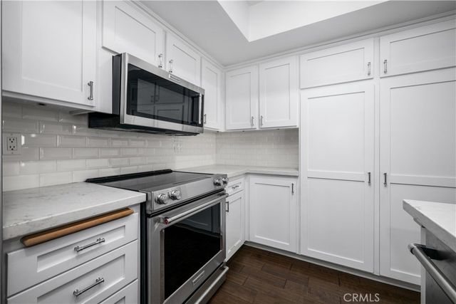 9658 Bloomfield Avenue, Cypress, CA 90630