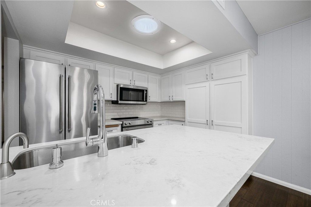 9658 Bloomfield Avenue, Cypress, CA 90630 — photo 5