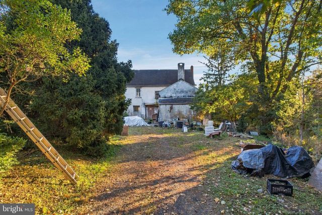 2593 GERYVILLE PIKE, Pennsburg, PA 18073