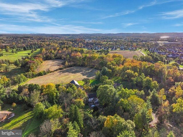 2593 GERYVILLE PIKE, Pennsburg, PA 18073
