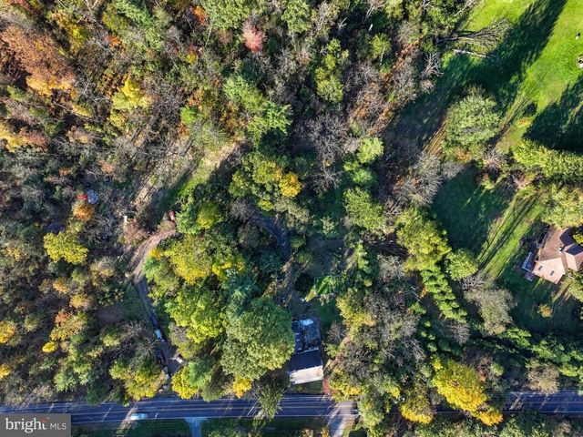 2593 GERYVILLE PIKE, Pennsburg, PA 18073