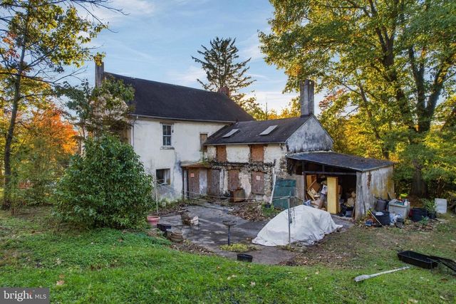 2593 GERYVILLE PIKE, Pennsburg, PA 18073