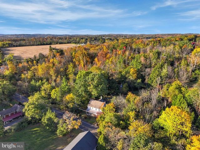 2593 GERYVILLE PIKE, Pennsburg, PA 18073