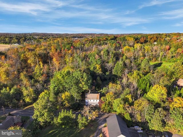 2593 GERYVILLE PIKE, Pennsburg, PA 18073