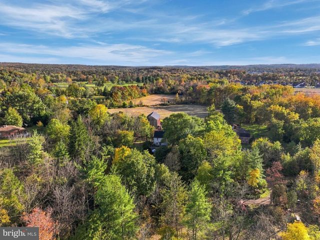 2593 GERYVILLE PIKE, Pennsburg, PA 18073