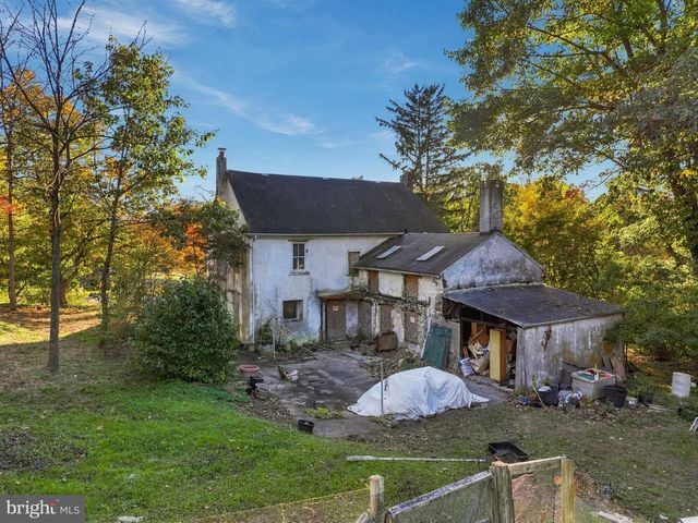 2593 GERYVILLE PIKE, Pennsburg, PA 18073