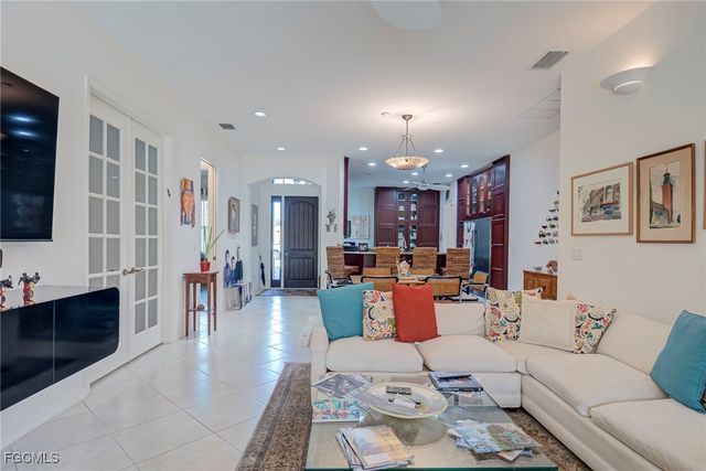 11064 Esteban DR, Fort Myers, FL 33912