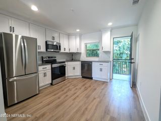 1900 DANESE Court, Jacksonville, FL 32207