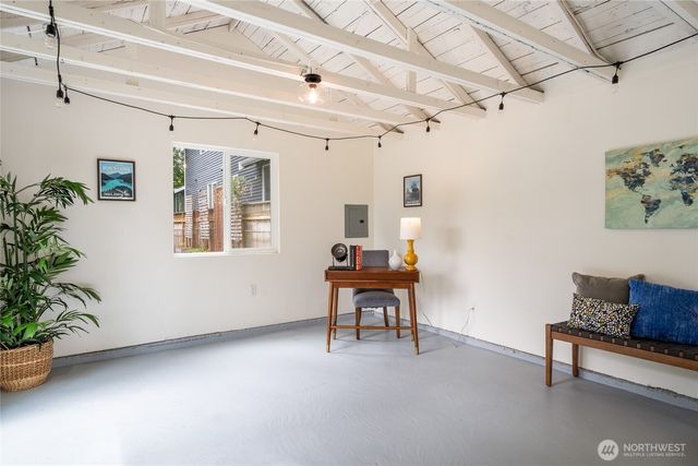 4718 49th Avenue SW, Seattle, WA 98116