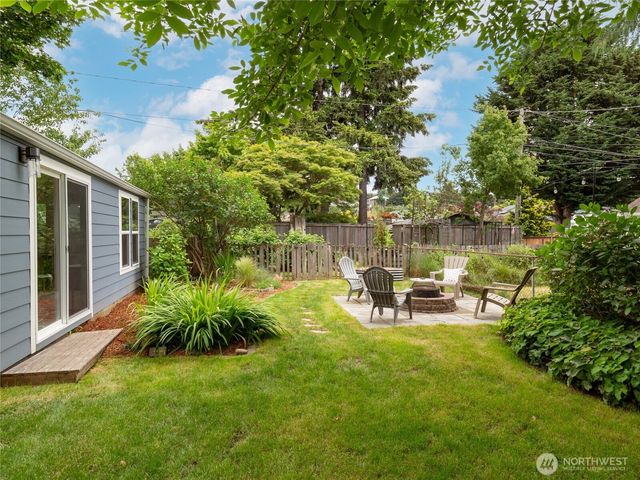 4718 49th Avenue SW, Seattle, WA 98116