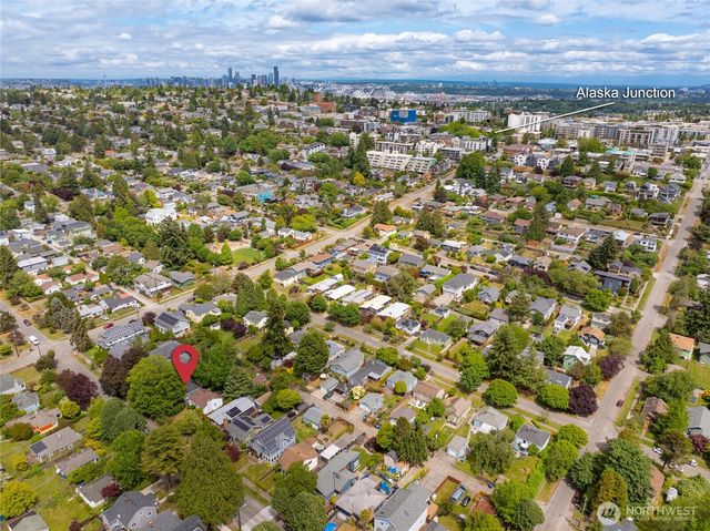 4718 49th Avenue SW, Seattle, WA 98116