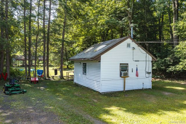 182 Route 209, Port Jervis, NY 12771