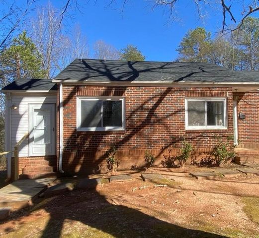 204 Washington Road, Cowpens, SC 29330