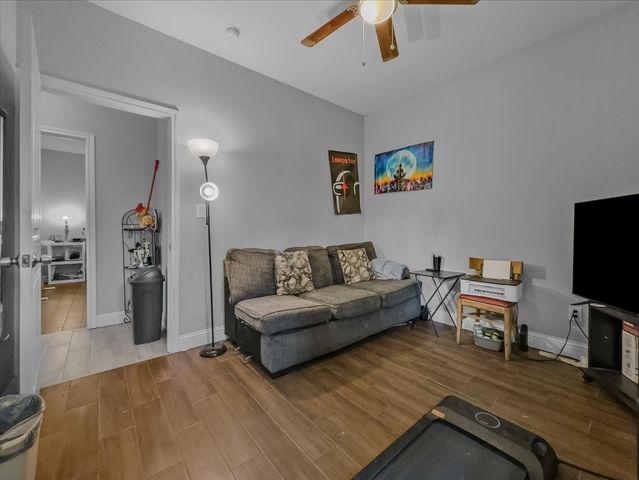 1512 Irma Street, Fort Worth, TX 76104