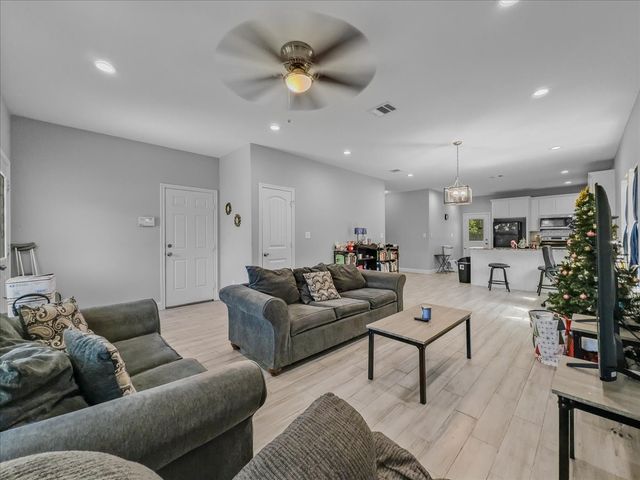1512 Irma Street, Fort Worth, TX 76104