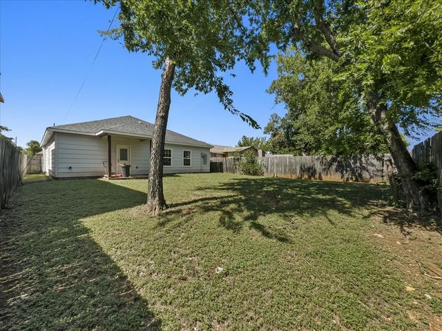 1512 Irma Street, Fort Worth, TX 76104