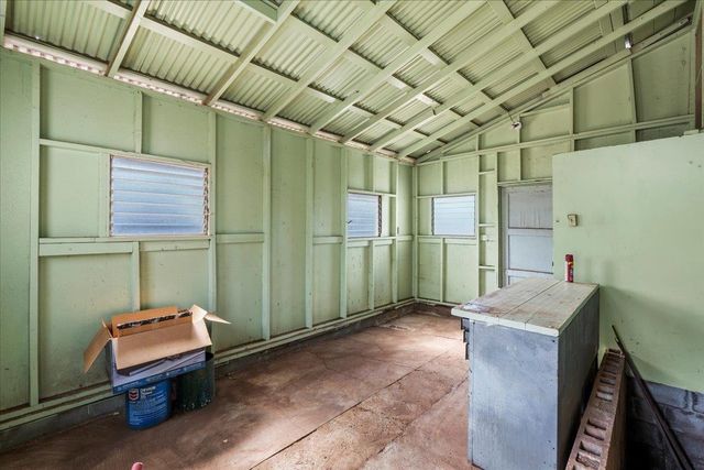 275 Kenolio Rd, Kihei, HI 96753