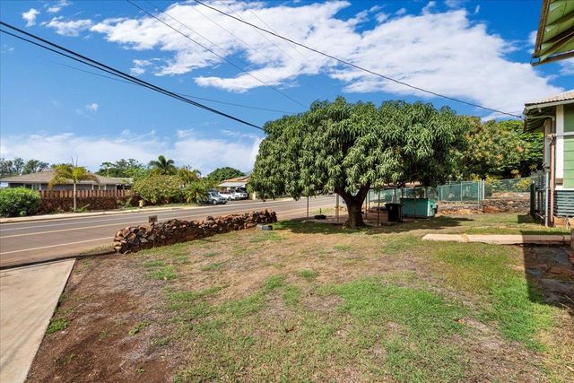 275 Kenolio Rd, Kihei, HI 96753