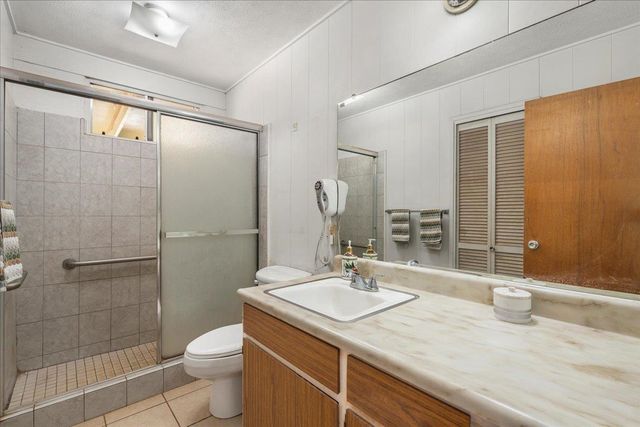 275 Kenolio Rd, Kihei, HI 96753